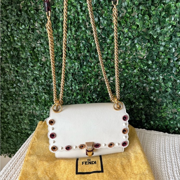 Fendi White Floral Embellished Women's Shoulder Bag - Picture 2 of 12